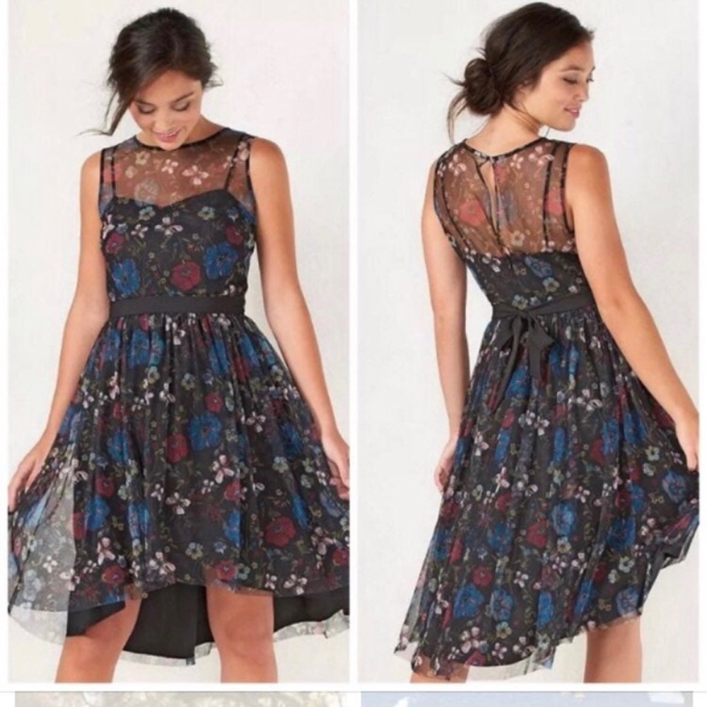 LC Lauren Conrad Disney Snow White Enchanted Black Floral Dress Size 8
